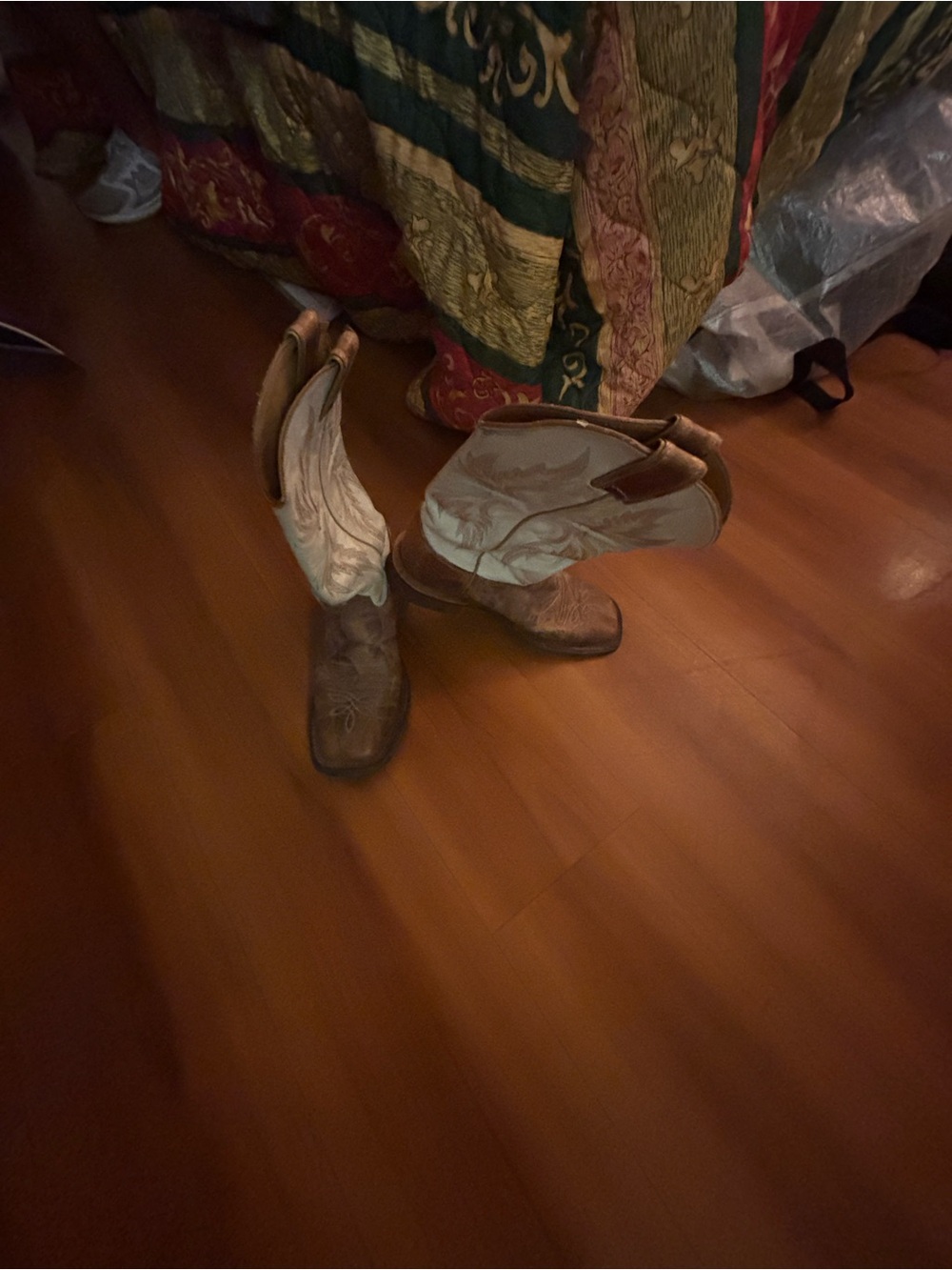 Men's Brown Leather Western Boots - Classic Cowboy Style